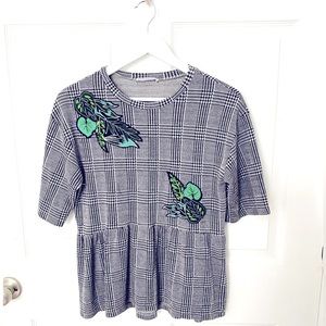Zara Gray Houndstooth Leaf Patch Peplum Blouse
Size S
